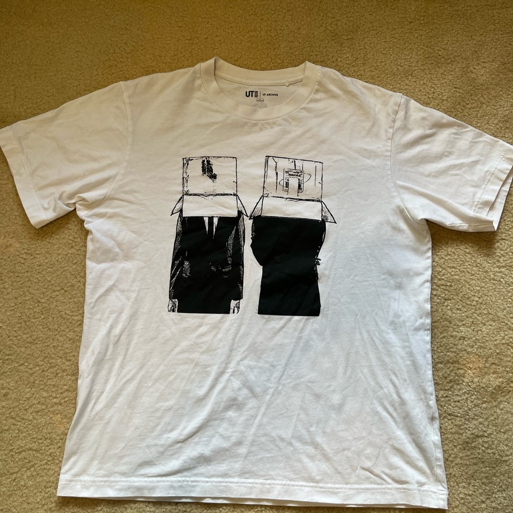 RARE Uniqlo Archive Metal Gear Solid Peace Walker T Shirt Cardboard Box Large
